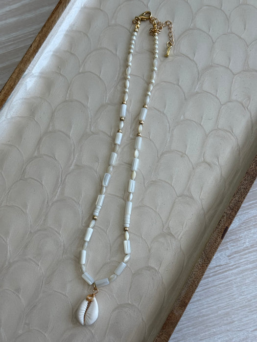 Coastal Shell & Mother-of-Pearl Necklace