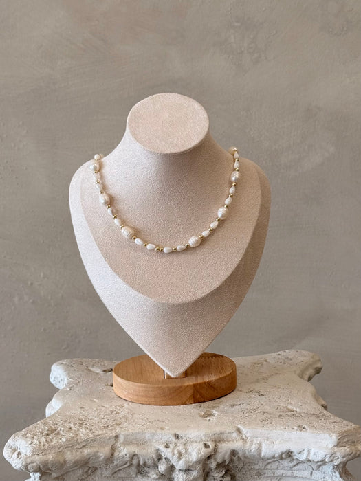 The Amelia Freshwater Pearl Necklace | Handmade Bridal Pearl Necklace