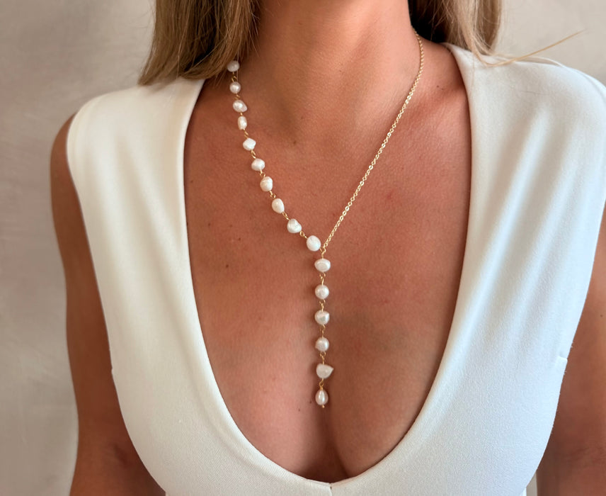 The Vivienne Pearl Lariat Necklace | Handmade Freshwater Pearl Bridal Necklace