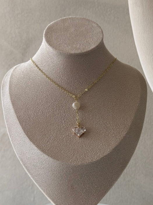 The Amour Pearl Heart Necklace | Handmade Freshwater Pearl Bridal Necklace