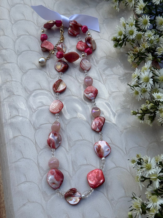 Petal Glow Necklace